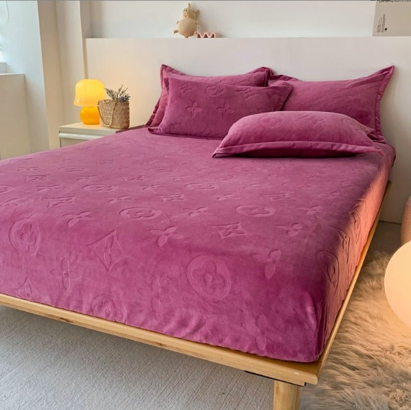 Lush Velvet Bed Set (With Pillowcases)